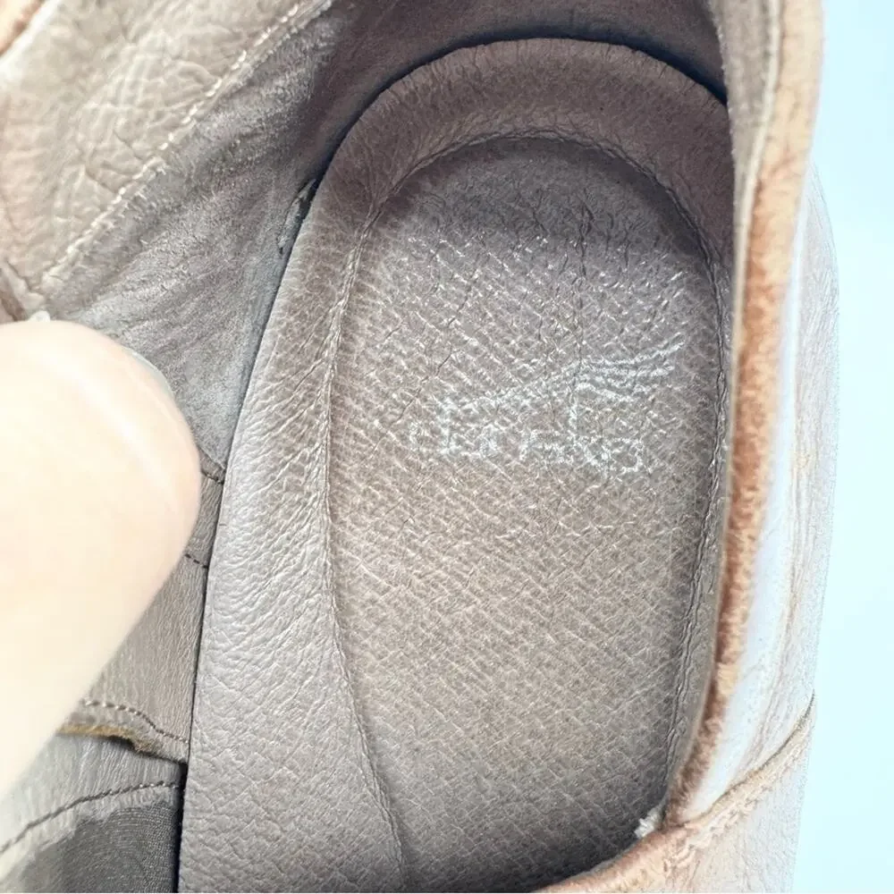 Dansko Raina Leather Low Heel Dip Side Comfort Bootie Brown Sz 40 Office Minimal - Picture 15 of 15